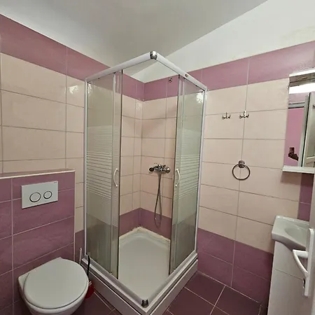 Apartment Autocamp Panorama Grebastica