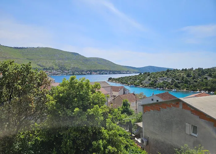 Apartman Autocamp Panorama Grebastica